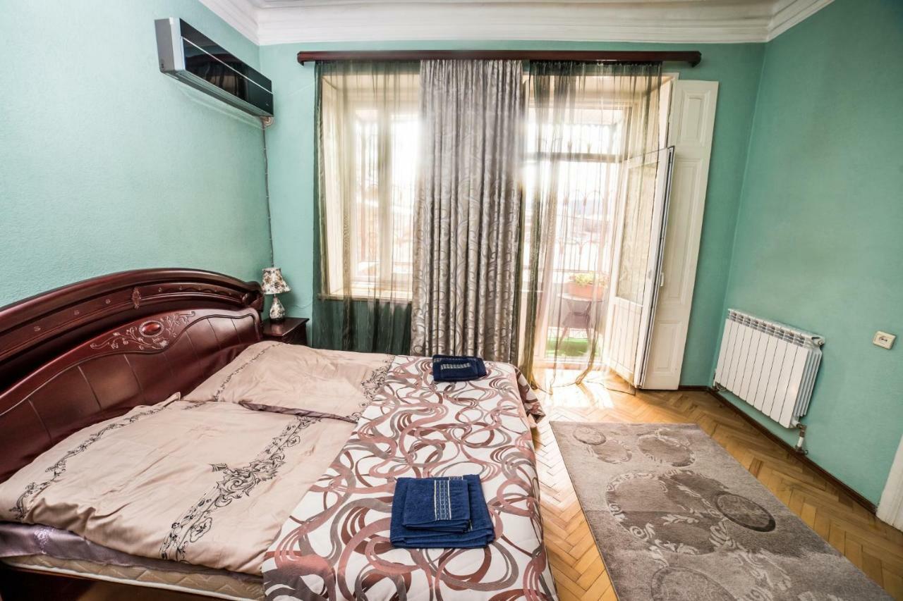 Gold District Apartment Tbilisi Exterior foto